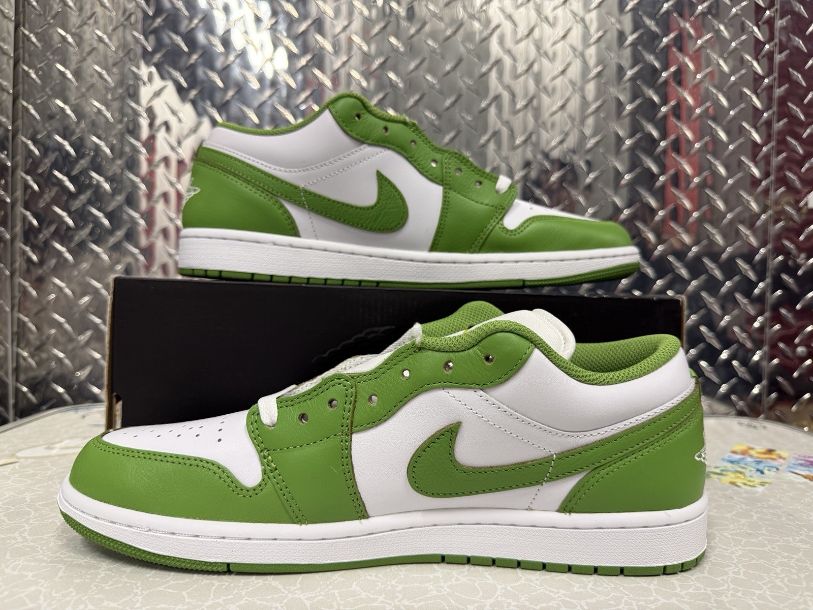 men’s 8 air jordan 1 se low chlorophyll hf4823 100 men’s 8 air jordan 1 se low chlorophyll hf4823 100
