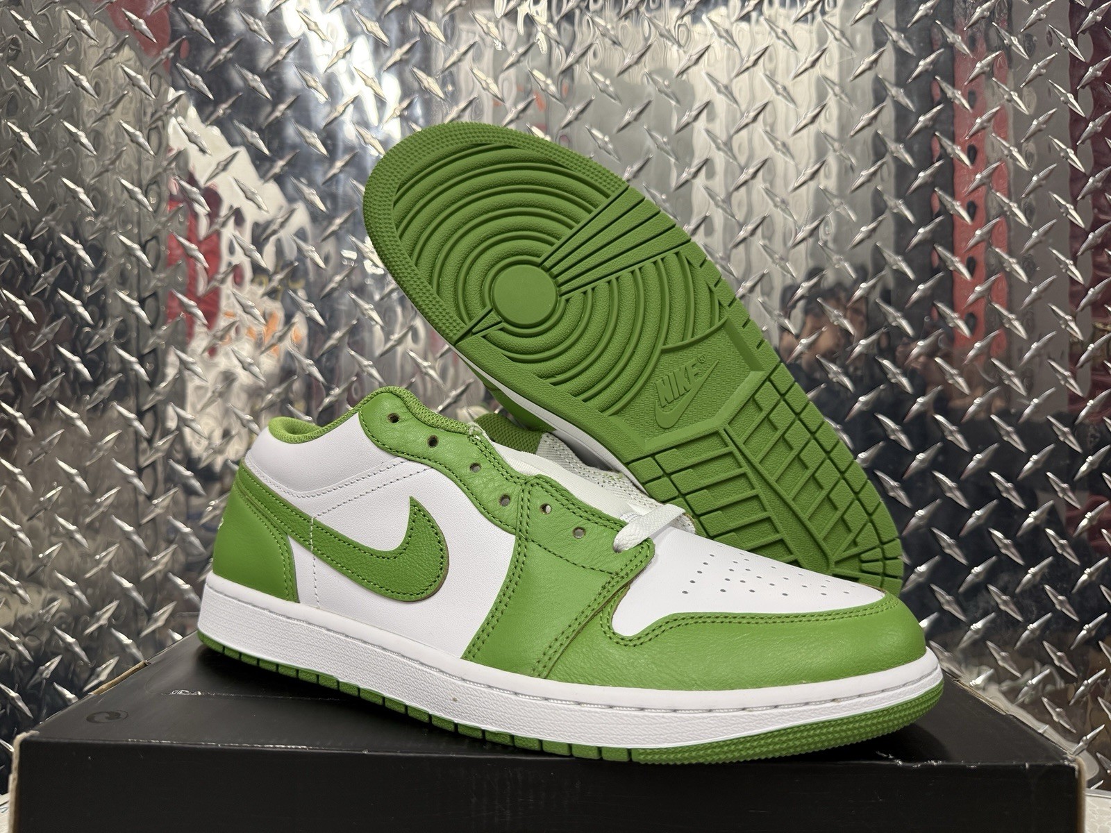 men’s 8 air jordan 1 se low chlorophyll hf4823 100 men’s 8 air jordan 1 se low chlorophyll hf4823 100