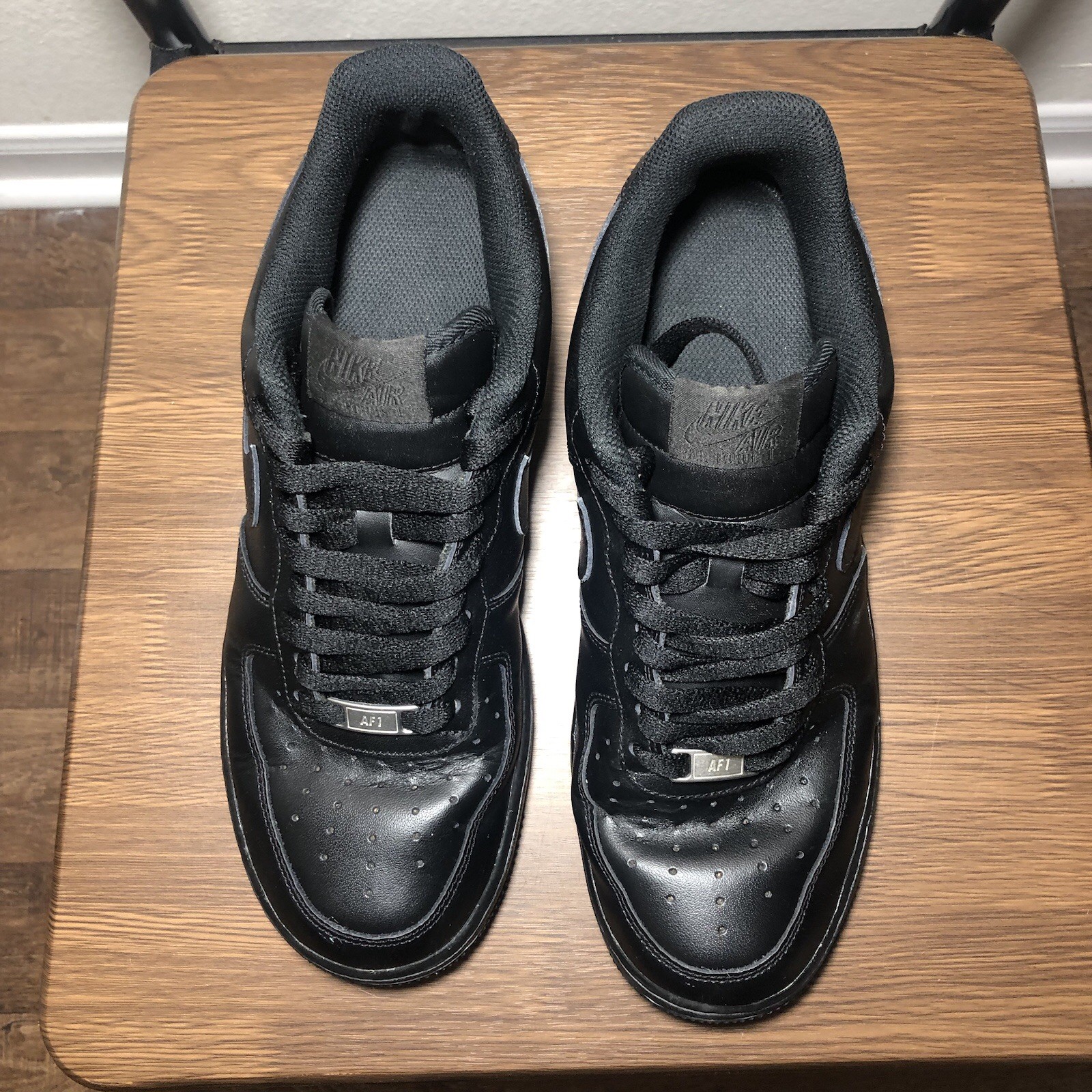 nike air force 1 low '07 black men size 9.5 cw2288 001 sneakers shoes nike air force 1 low '07 black men size 9.5 cw2288 001 sneakers shoes