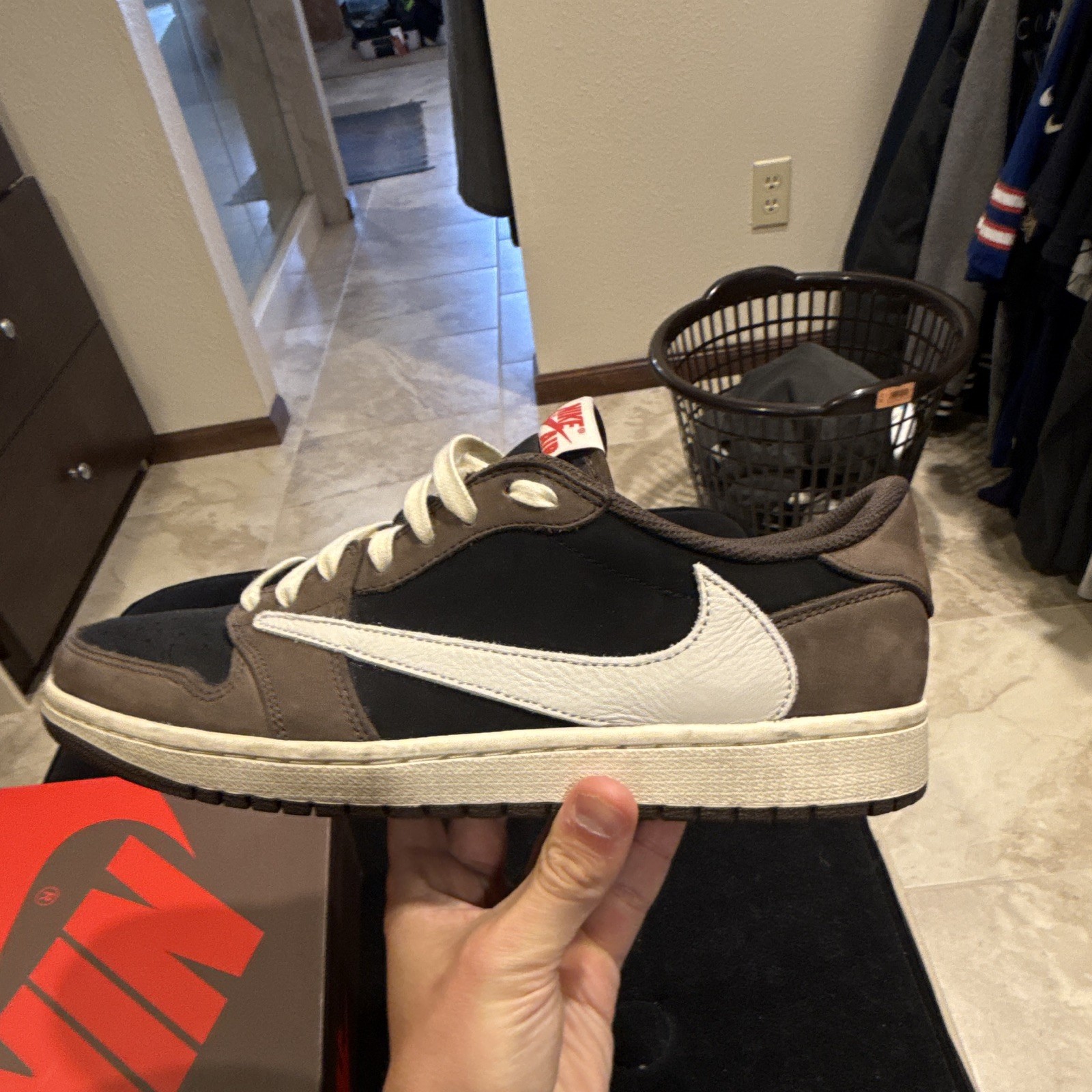 jordan air jordan 1 low og sp travis scott "mocha" leather cq4277 001 jordan air jordan 1 low og sp travis scott "mocha" leather cq4277 001