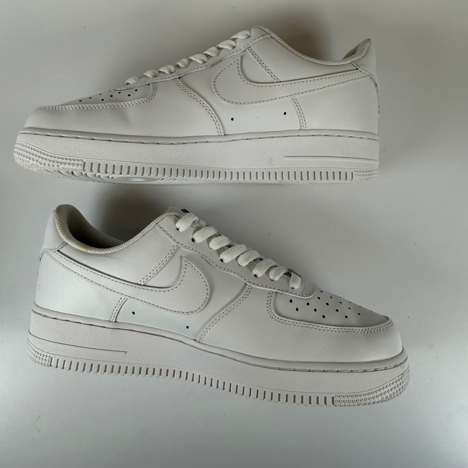 nike air force 1 low 07 white mens sneakers shoes cw2288 111 size 10.5 nike air force 1 low 07 white mens sneakers shoes cw2288 111 size 10.5