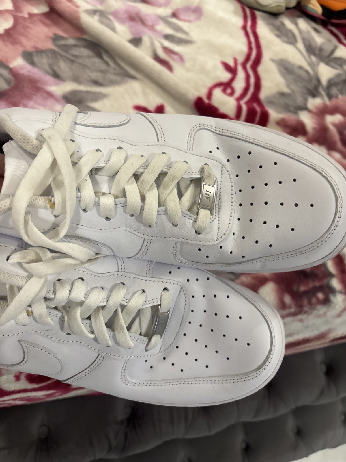 size 13 nike air force 1 '07 low triple white size 13 nike air force 1 '07 low triple white