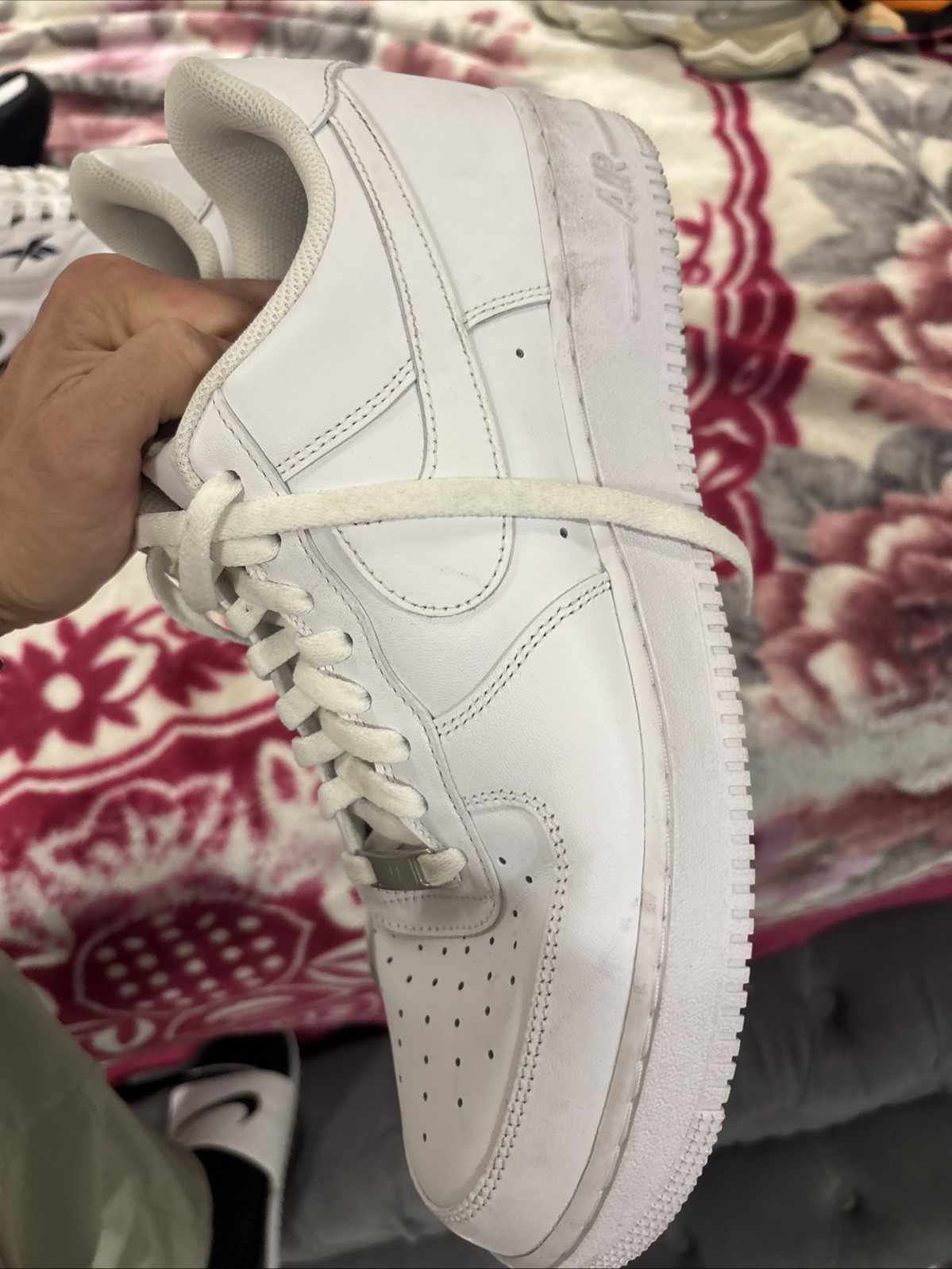 size 13 nike air force 1 '07 low triple white size 13 nike air force 1 '07 low triple white