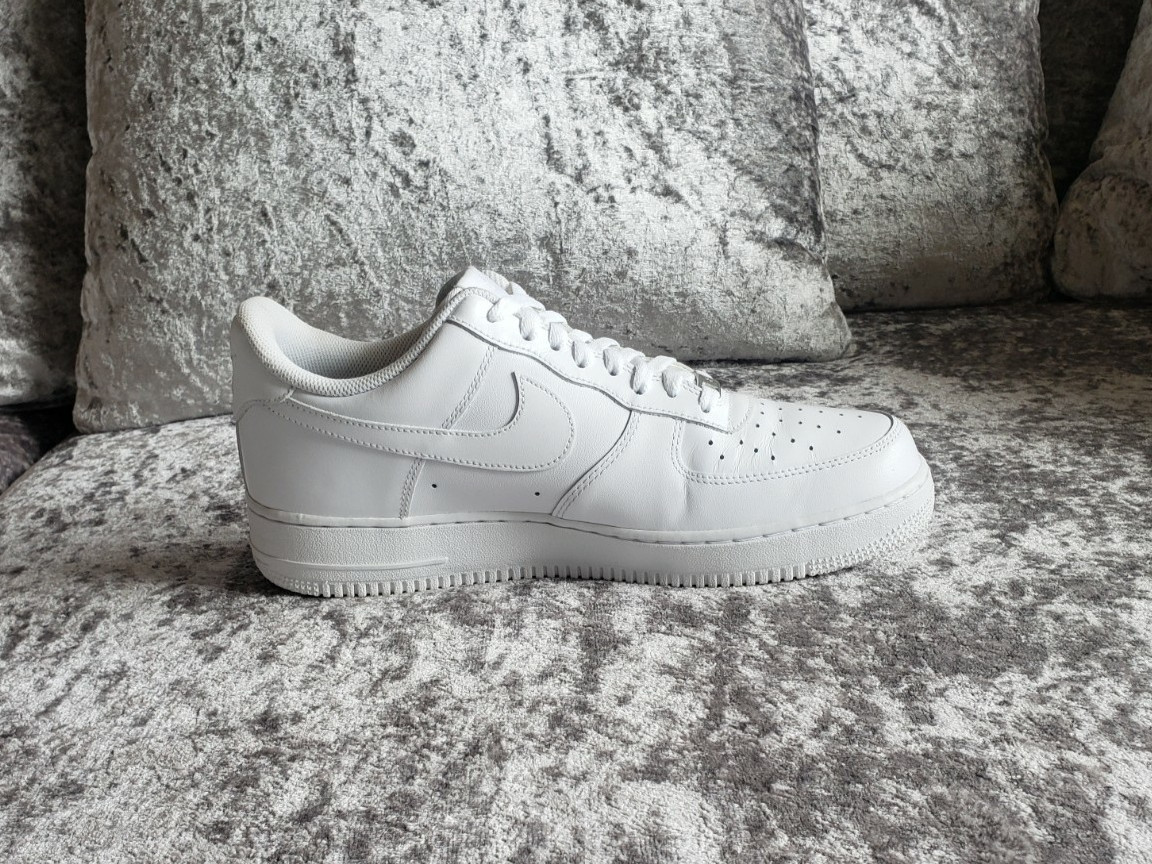 nike air force 1 low men white leather sneakers casual shoes size 11 nike air force 1 low men white leather sneakers casual shoes size 11