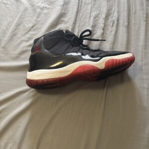 right shoe only jordan 11 retro air jordan bred 2019 sneaker size 11