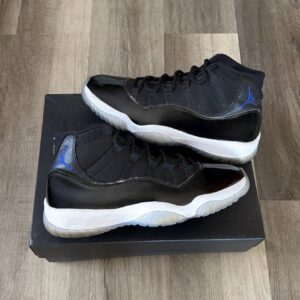 jordan 11 space jam size 11