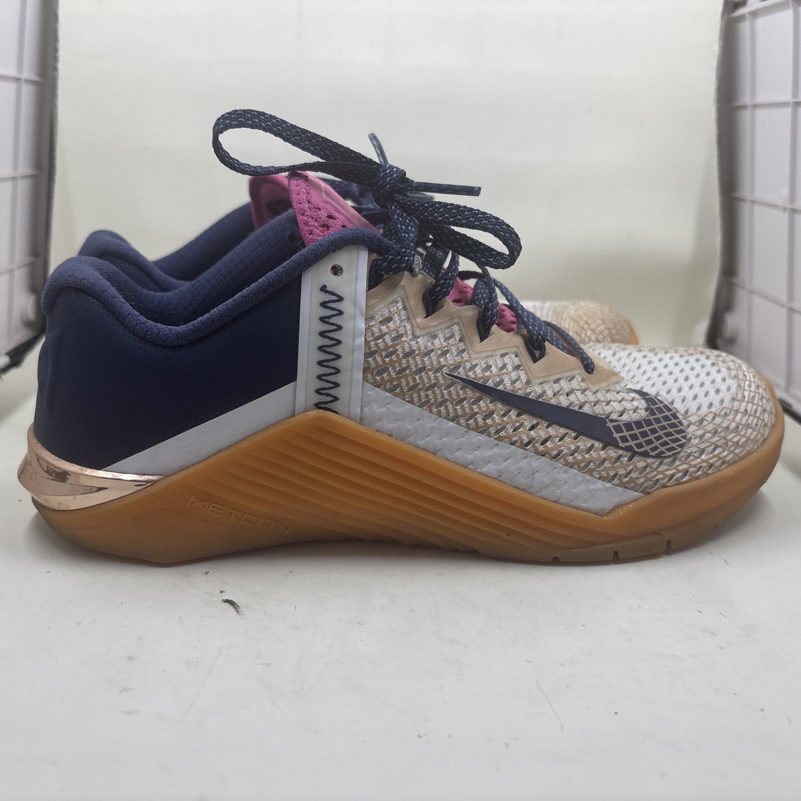 nike metcon 6 womens white navy pink training shoes nike metcon 6 womens white navy pink training shoes
