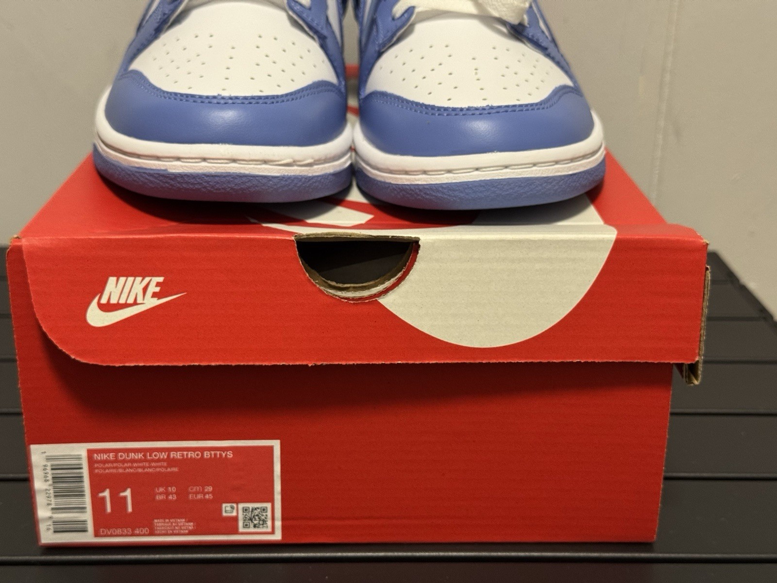 nike dunk low retro bttys polar blue/white, size 11 nike dunk low retro bttys polar blue/white, size 11