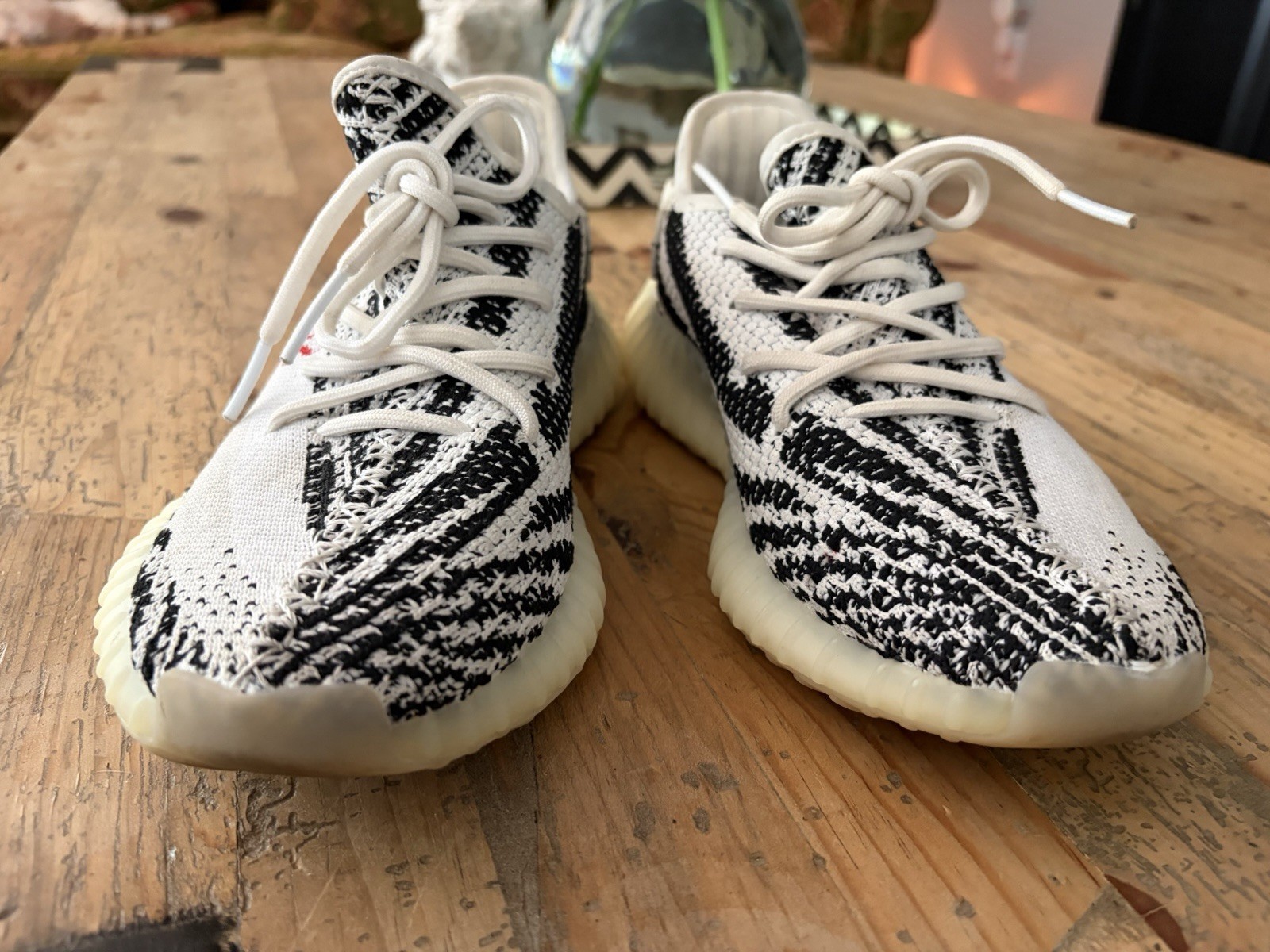 adidas yeezy boost 350 v2 zebra cp9654 men’s size 7 kanye west shoes white adidas yeezy boost 350 v2 zebra cp9654 men’s size 7 kanye west shoes white