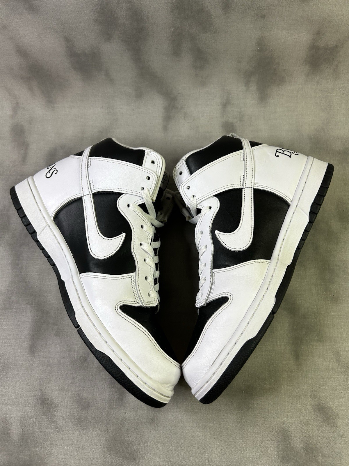 size 11 supreme x nike dunk sb high by any means stormtrooper size 11 supreme x nike dunk sb high by any means stormtrooper