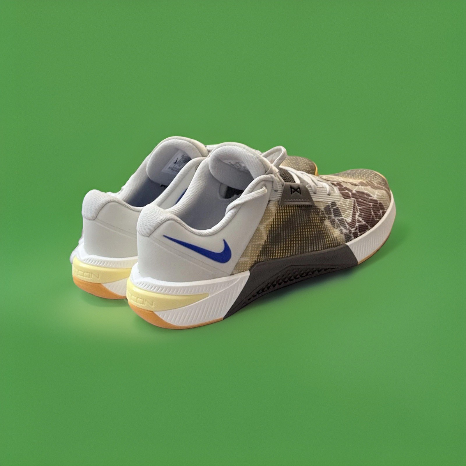 nike metcom 10 amp light bone cave stone men’s sneaker size 13 nike metcom 10 amp light bone cave stone men’s sneaker size 13