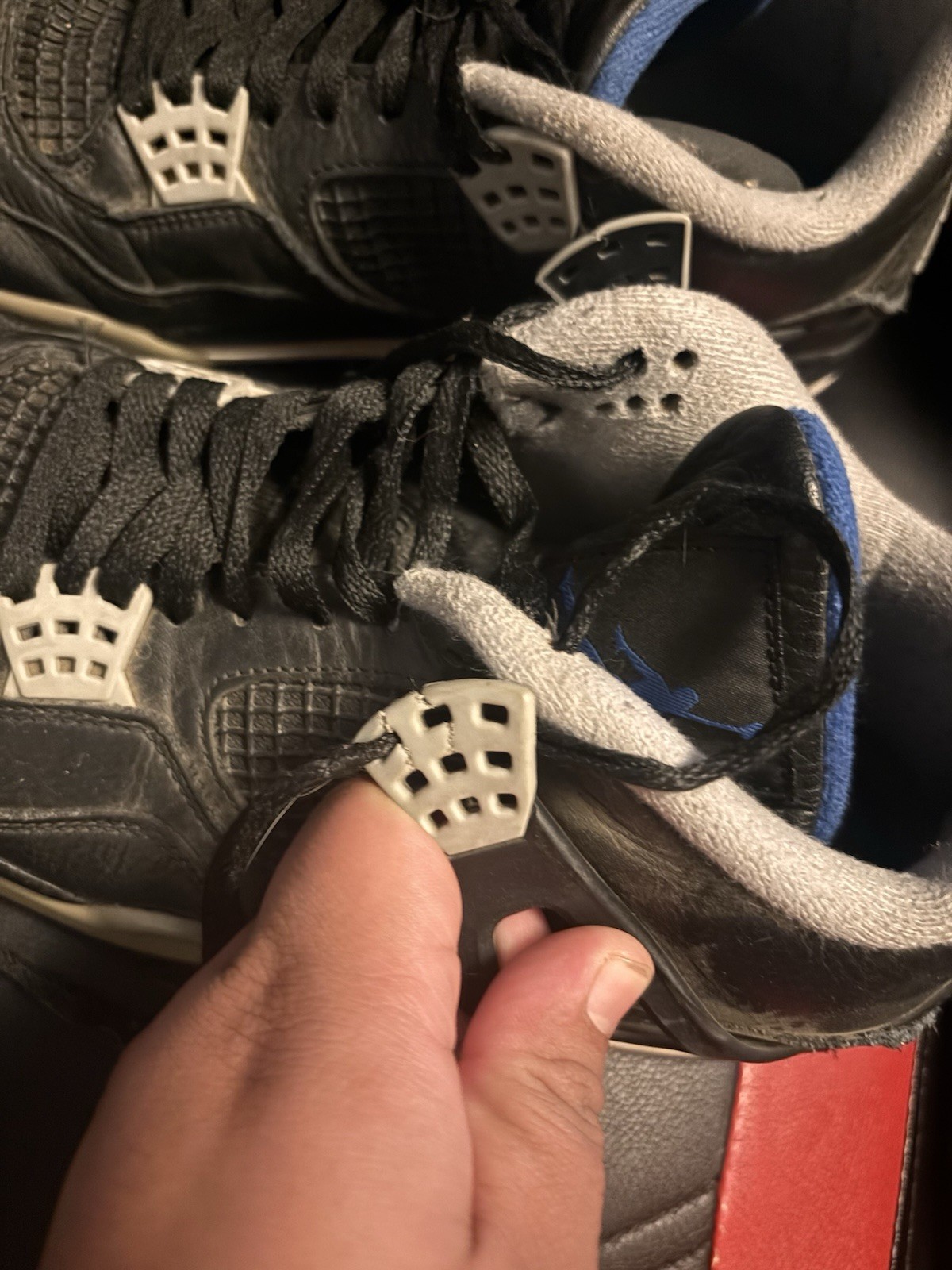 nike air jordan 4 retro motorsport alternate size 11 bad condition with box nike air jordan 4 retro motorsport alternate size 11 bad condition with box