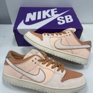 nike dunk sb low trocadéro gardens very clean size 12
