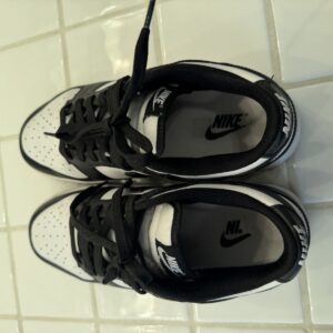 size 8 nike dunk low black white