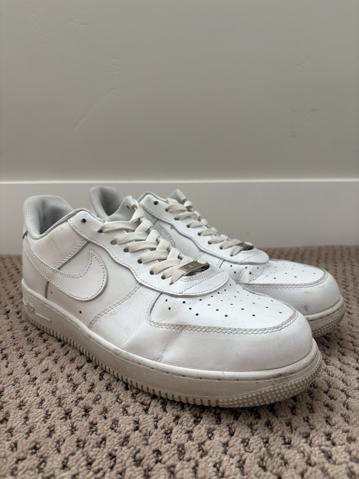size 12 nike air force 1 '07 low triple white, no original box 79% condition size 12 nike air force 1 '07 low triple white, no original box 79% condition