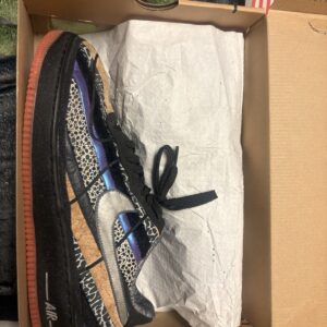 nike air force 1 low cmft prm qs "crescent city" black/atomic red 573974 003