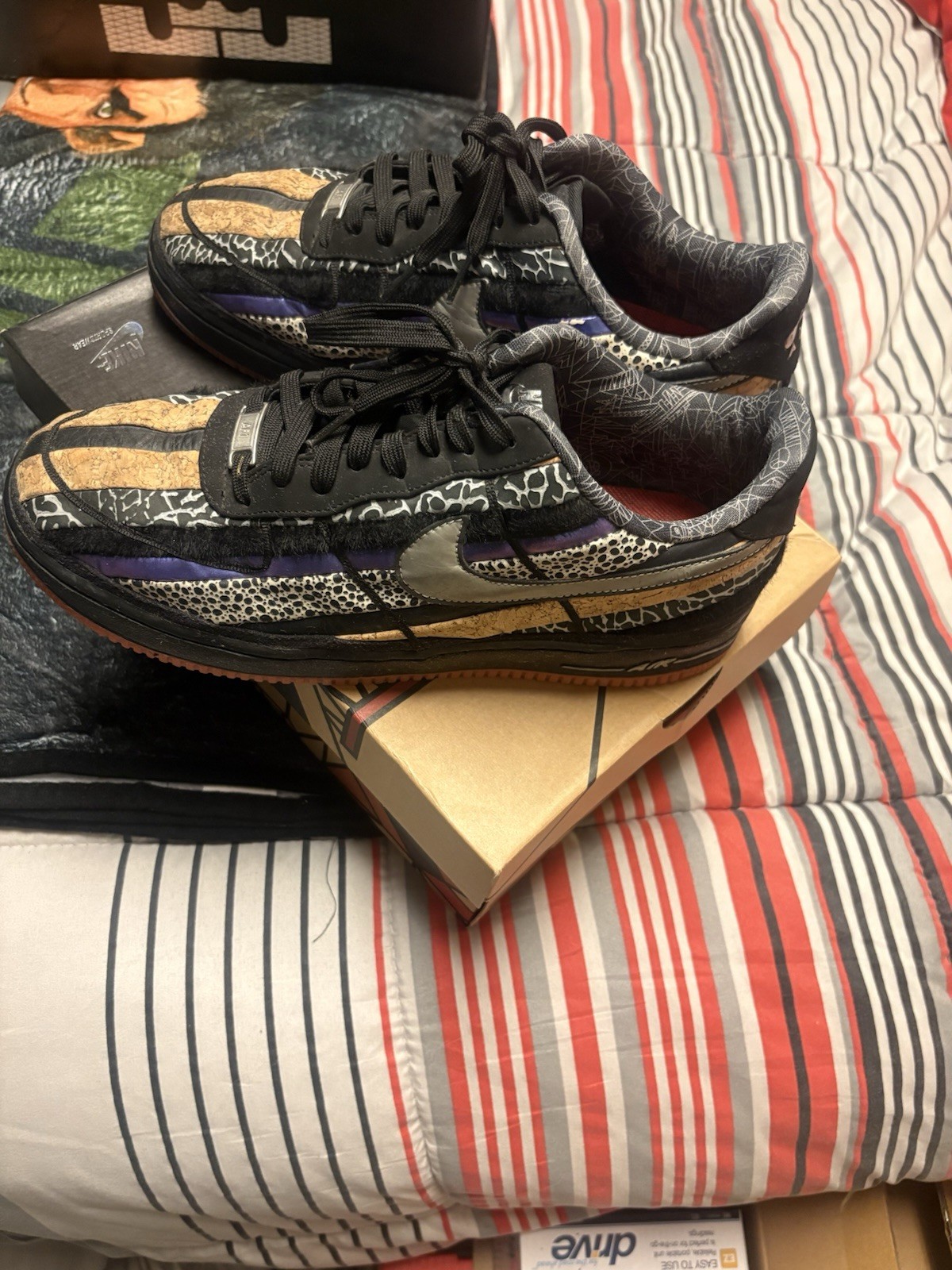 nike air force 1 low cmft prm qs "crescent city" black/atomic red 573974 003 nike air force 1 low cmft prm qs "crescent city" black/atomic red 573974 003