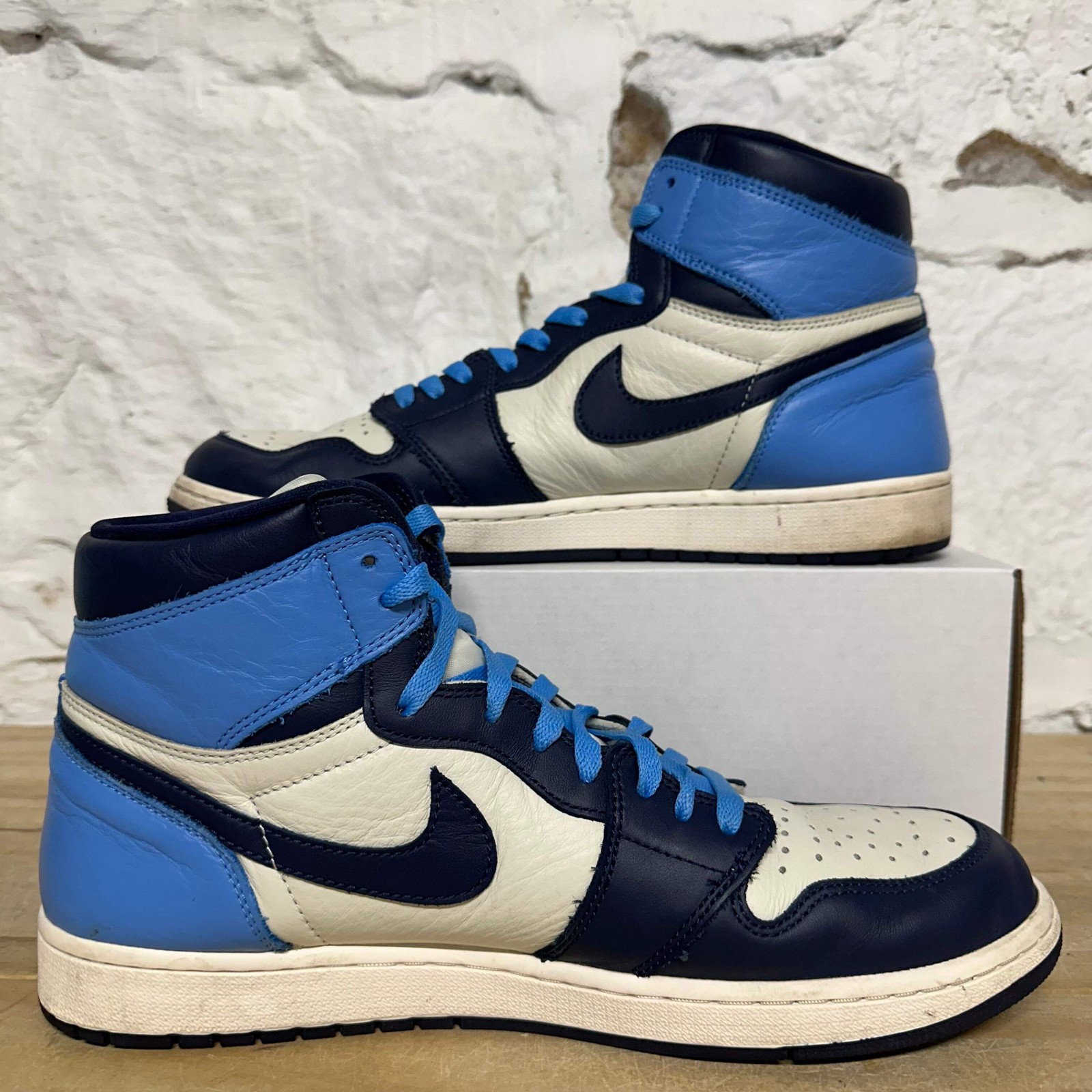 air jordan 1 retro high og obsidian men's size 13 pre owned sneakers 555088 140 air jordan 1 retro high og obsidian men's size 13 pre owned sneakers 555088 140