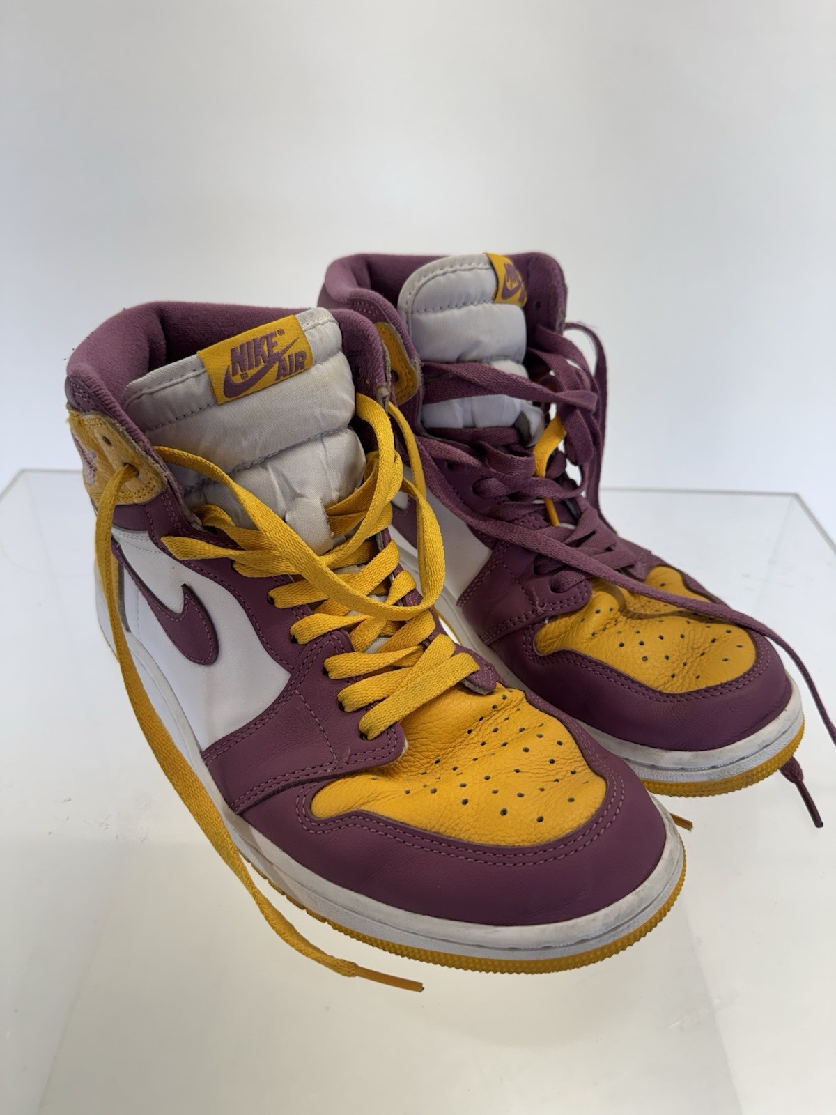 air jordan 1 retro high og brotherhood 2022 men’s size 8.5 purple/yellow shoes air jordan 1 retro high og brotherhood 2022 men’s size 8.5 purple/yellow shoes