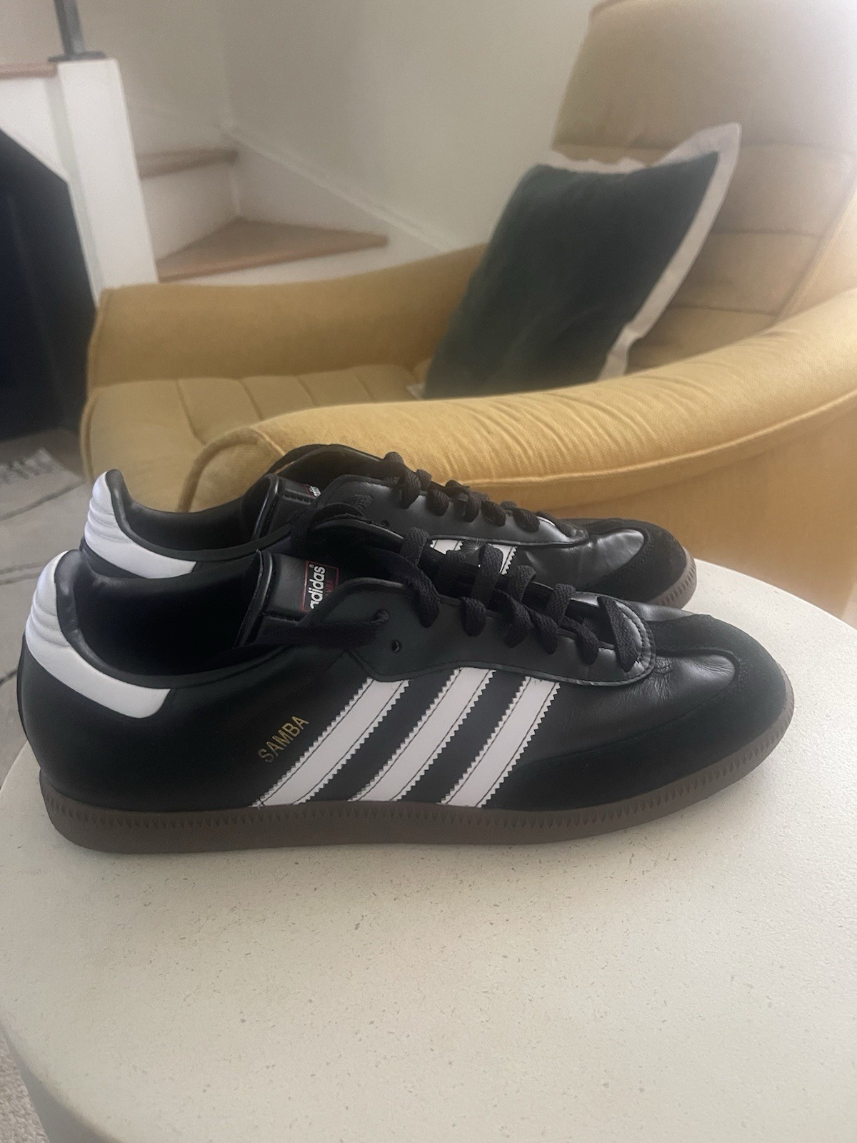 adidas samba og black/ white/gum men’s size us 11 adidas samba og black/ white/gum men’s size us 11