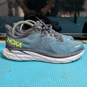 hoka men's one clifton 8 running shoes blue coral butterfly size 8d