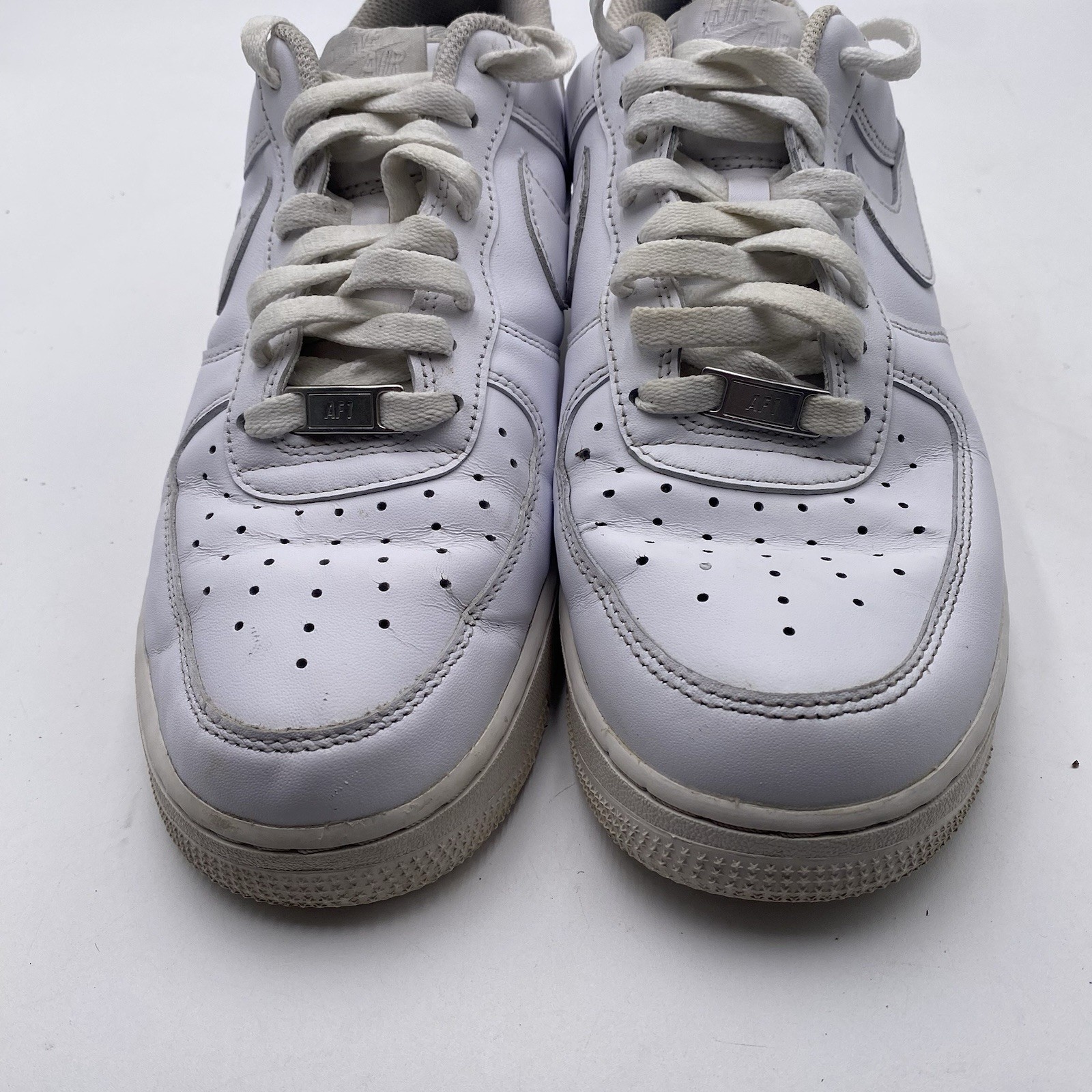 nike air force 1 low 07 white triple white af1 men’s size 9.5 shoes cleaned nike air force 1 low 07 white triple white af1 men’s size 9.5 shoes cleaned