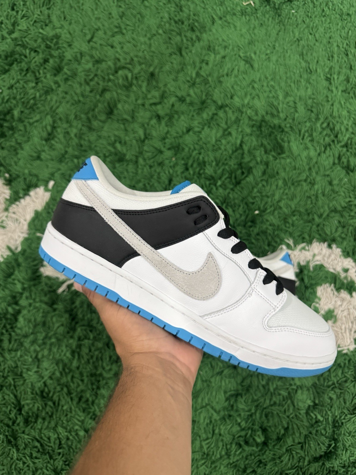 nike sb dunk low laser blue‼️ size 12m‼️ no box 📦❌ super clean 🧼‼️ nike sb dunk low laser blue‼️ size 12m‼️ no box 📦❌ super clean 🧼‼️