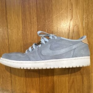 nike air jordan 1 low og ice blue pre owned mens size 10