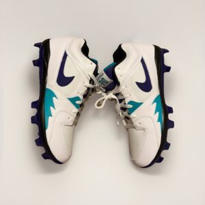 air jordan stadium 90 low 'grape' white football cleats, size 11 hq0211 105
