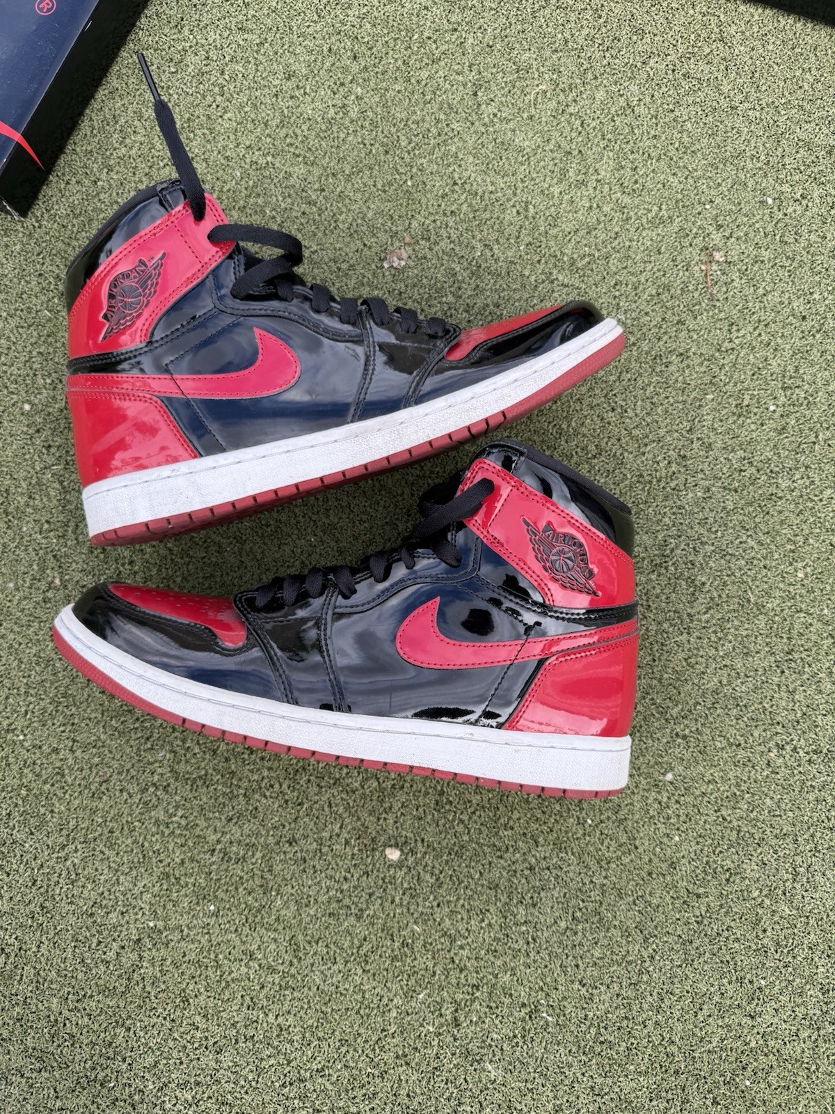 jordan air jordan 1 retro high og patent bred black/red 555088 063 jordan air jordan 1 retro high og patent bred black/red 555088 063