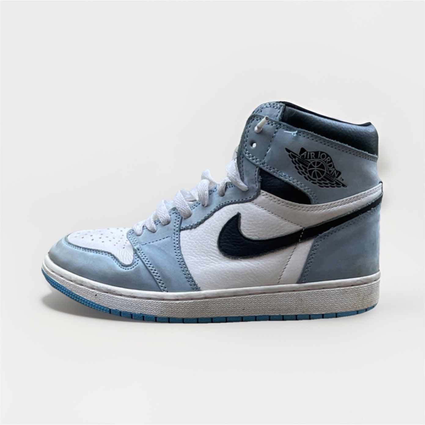 jordan air jordan 1 retro high og university blue 555088 134 men's shoes jordan air jordan 1 retro high og university blue 555088 134 men's shoes