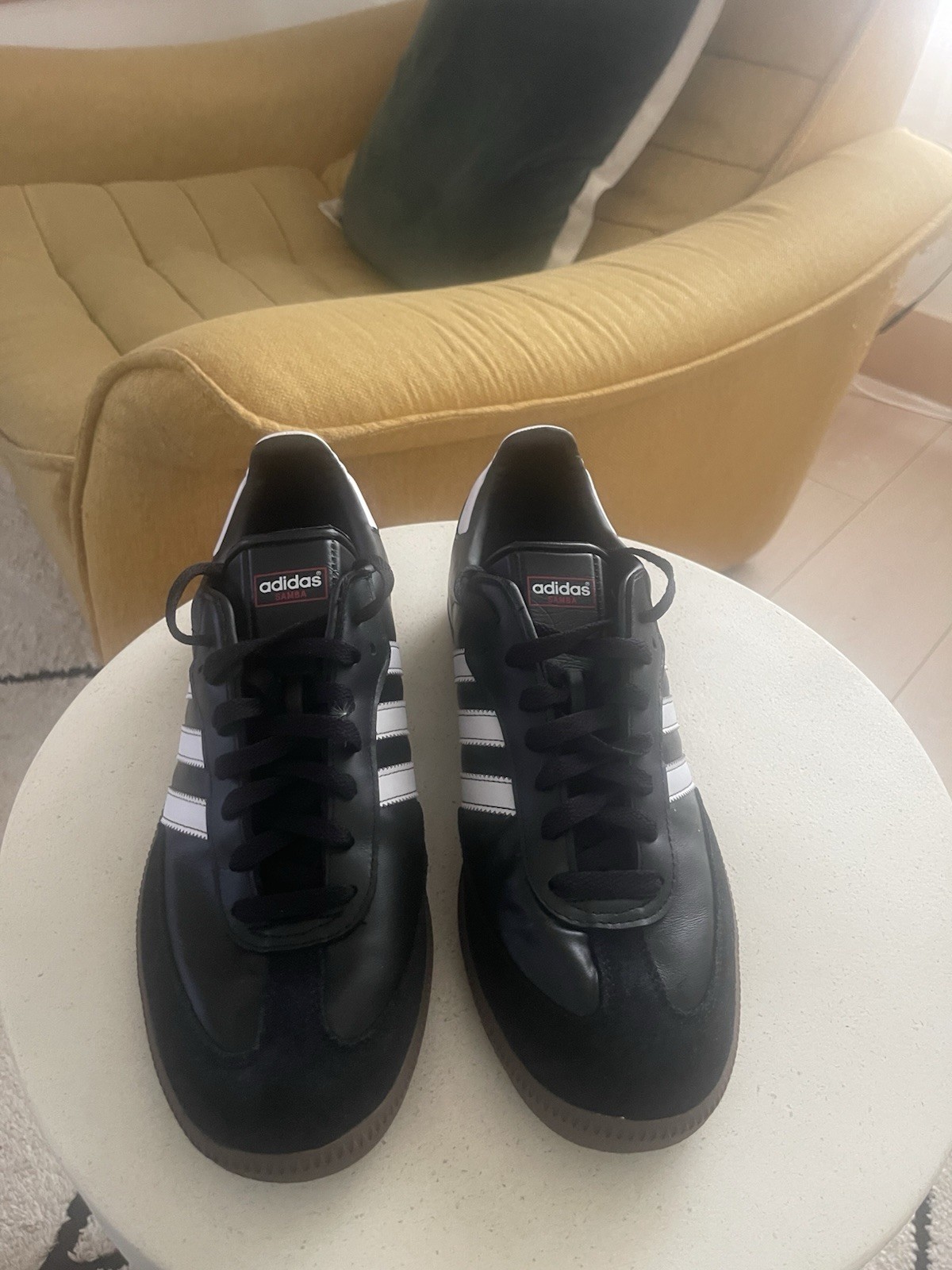 adidas samba og black/ white/gum men’s size us 11 adidas samba og black/ white/gum men’s size us 11