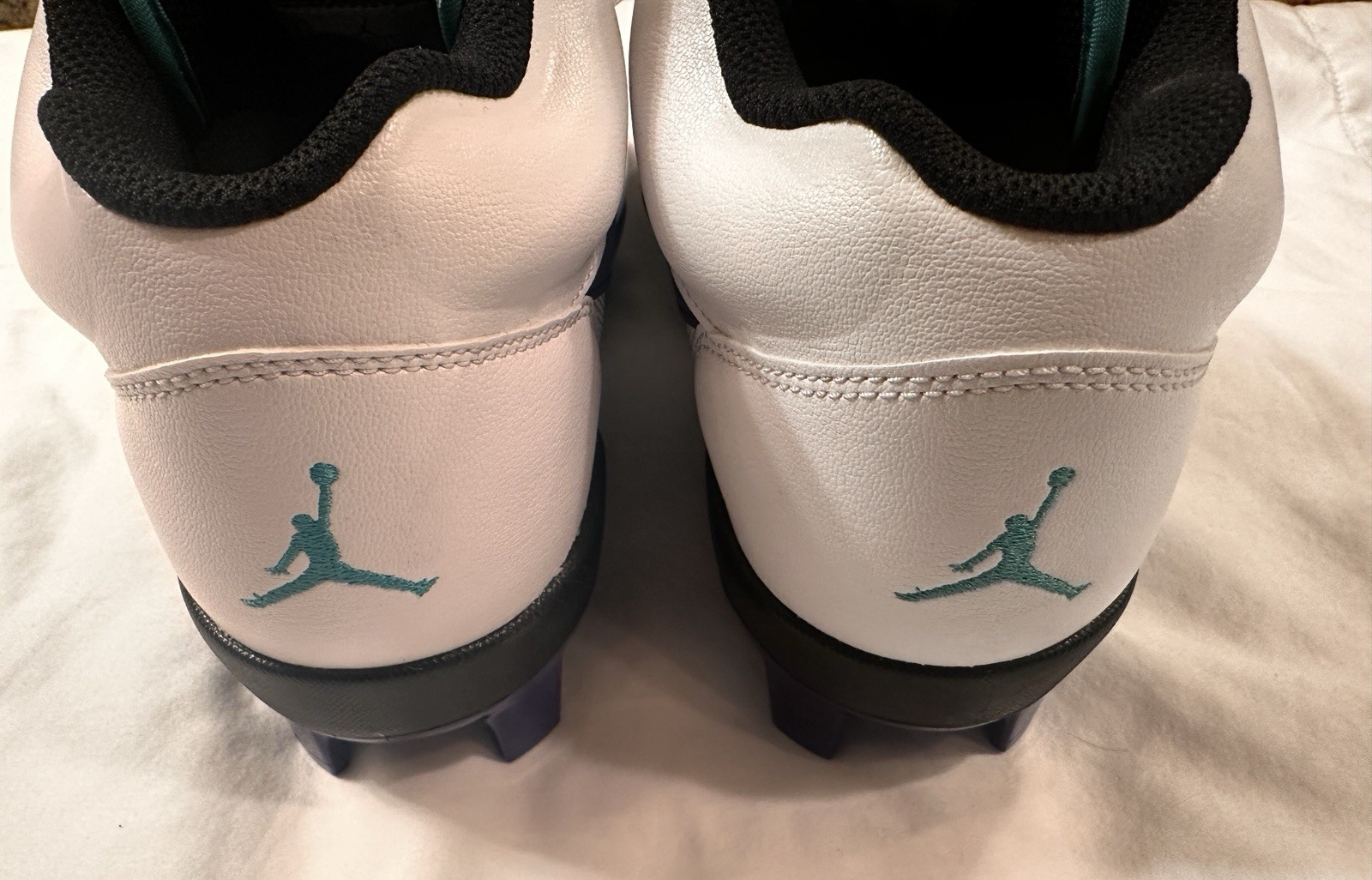 nike jordan stadium 90 low mcs shoes white/grape ice hq0211 105 men’s size 8.5 nike jordan stadium 90 low mcs shoes white/grape ice hq0211 105 men’s size 8.5
