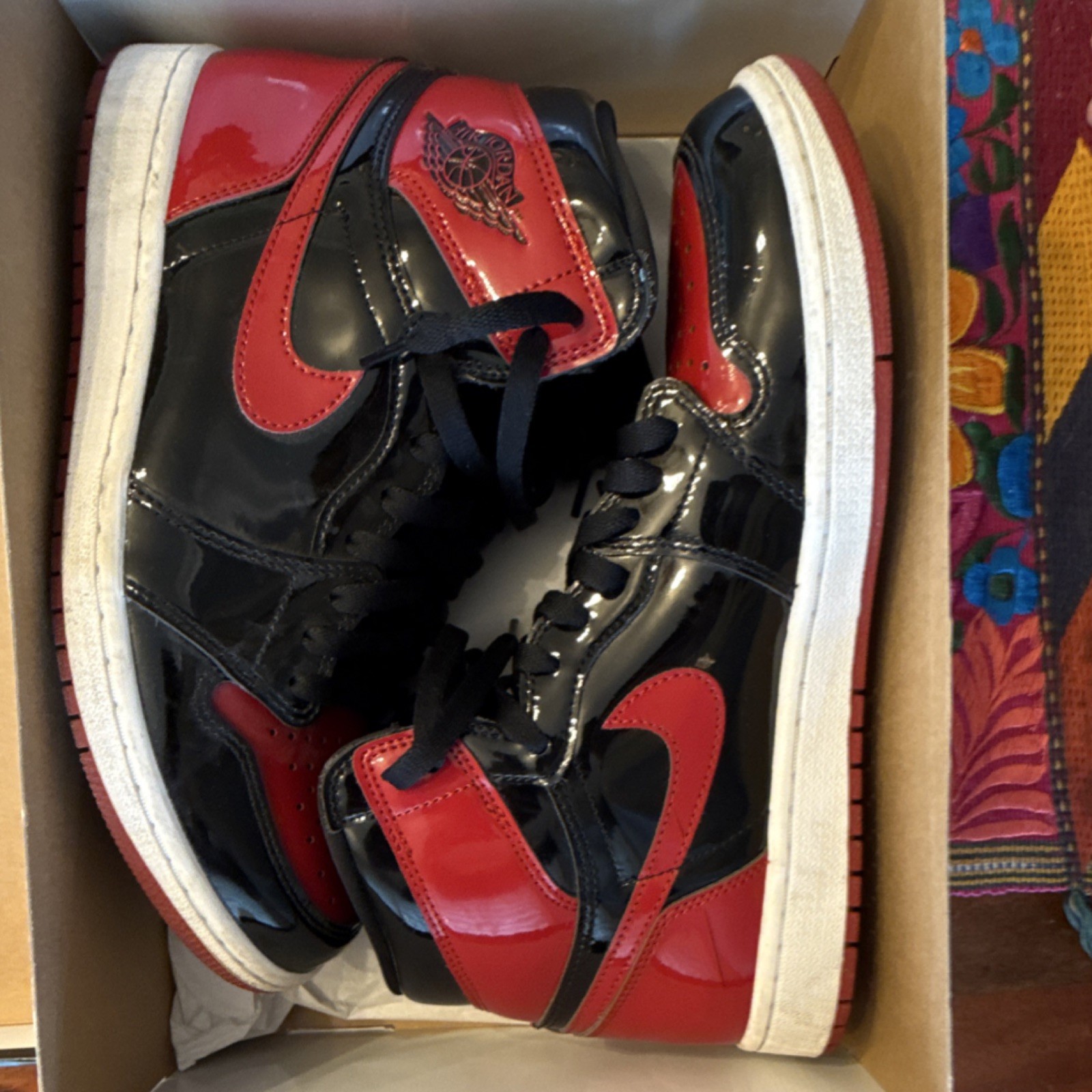 jordan air jordan 1 retro high og patent bred black/red 555088 063 jordan air jordan 1 retro high og patent bred black/red 555088 063