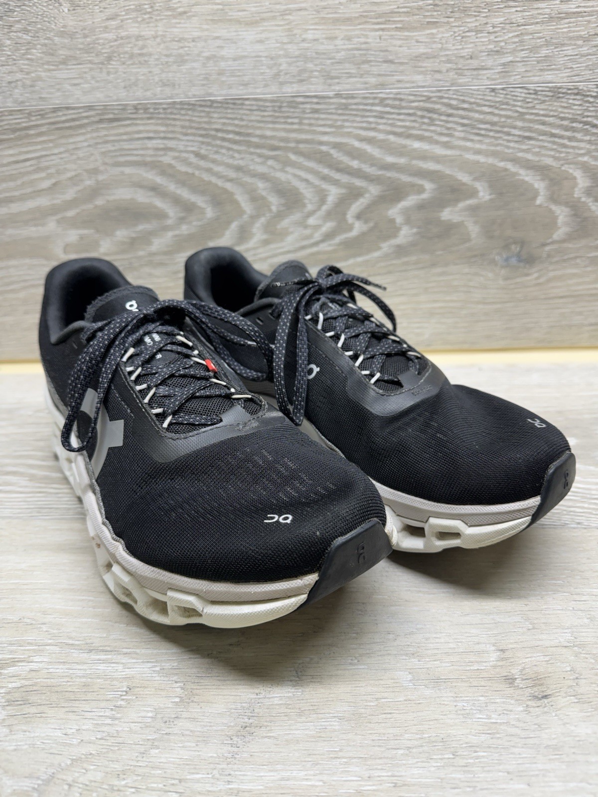 on running cloudmonster 2 men’s 8.5 black white running shoes sneakers trainer on running cloudmonster 2 men’s 8.5 black white running shoes sneakers trainer