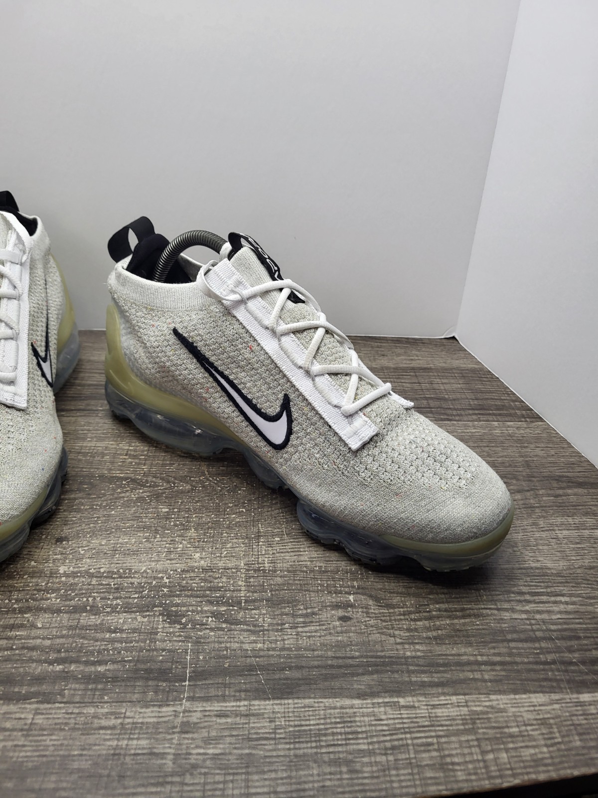nike air vapormax 2021 flyknit dh4084 100 men's size 10 grey running shoes nike air vapormax 2021 flyknit dh4084 100 men's size 10 grey running shoes