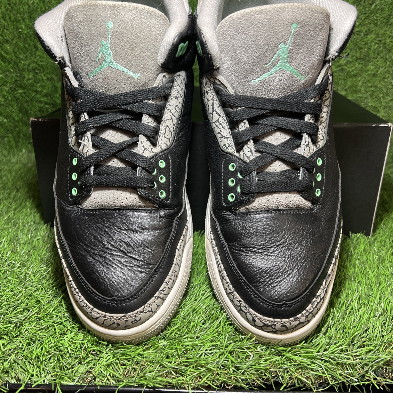 size 12 air jordan 3 retro green glow size 12 air jordan 3 retro green glow