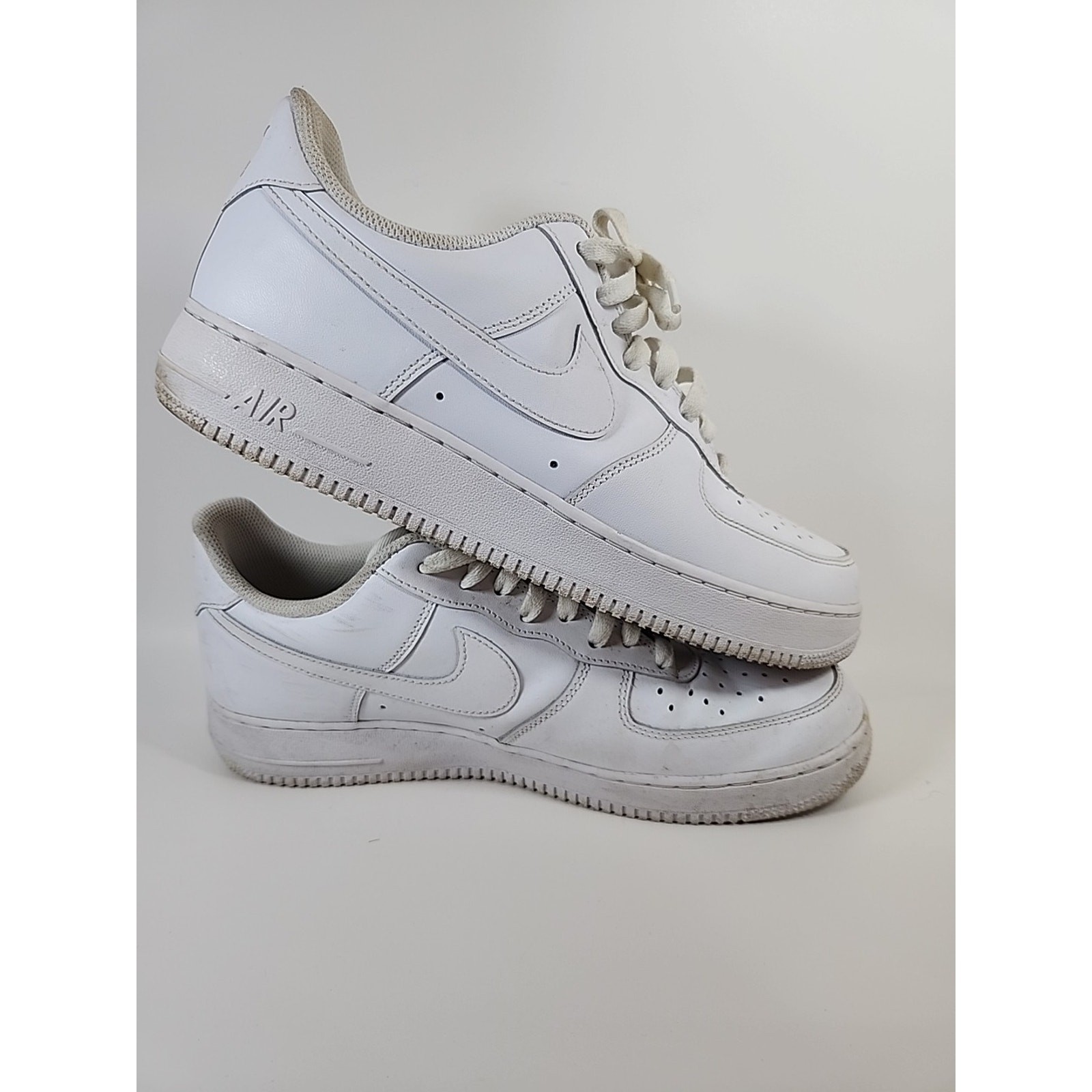 nike mens air force 1 07 cw2288 111 white casual shoes sneakers size 11 w/box nike mens air force 1 07 cw2288 111 white casual shoes sneakers size 11 w/box