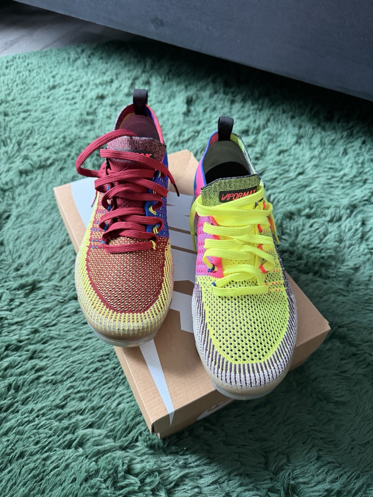 nike air vapormax flyknit 2 random nike air vapormax flyknit 2 random