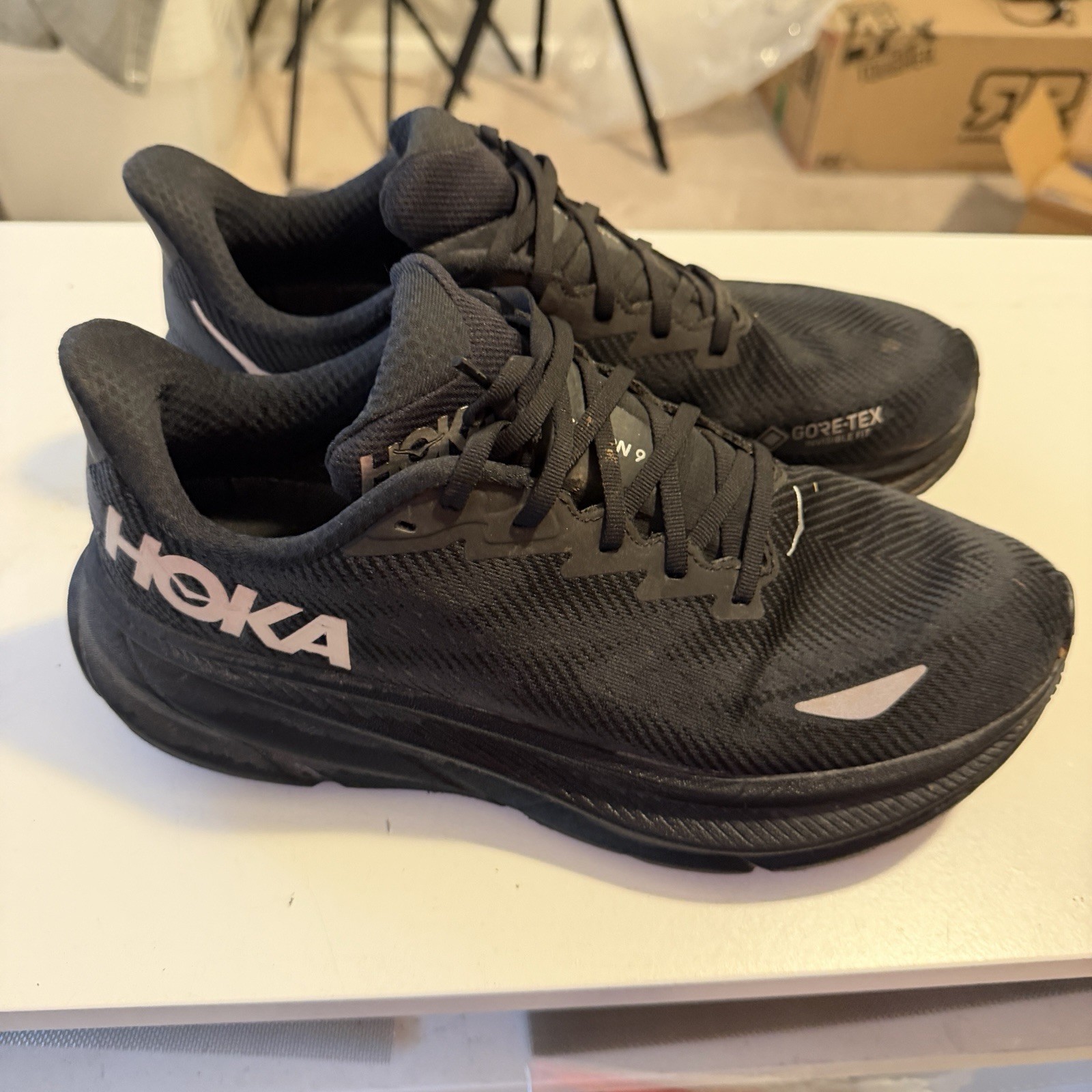 hoka clifton 9 gtx gore tex size 11 black/black 1127896 hoka clifton 9 gtx gore tex size 11 black/black 1127896