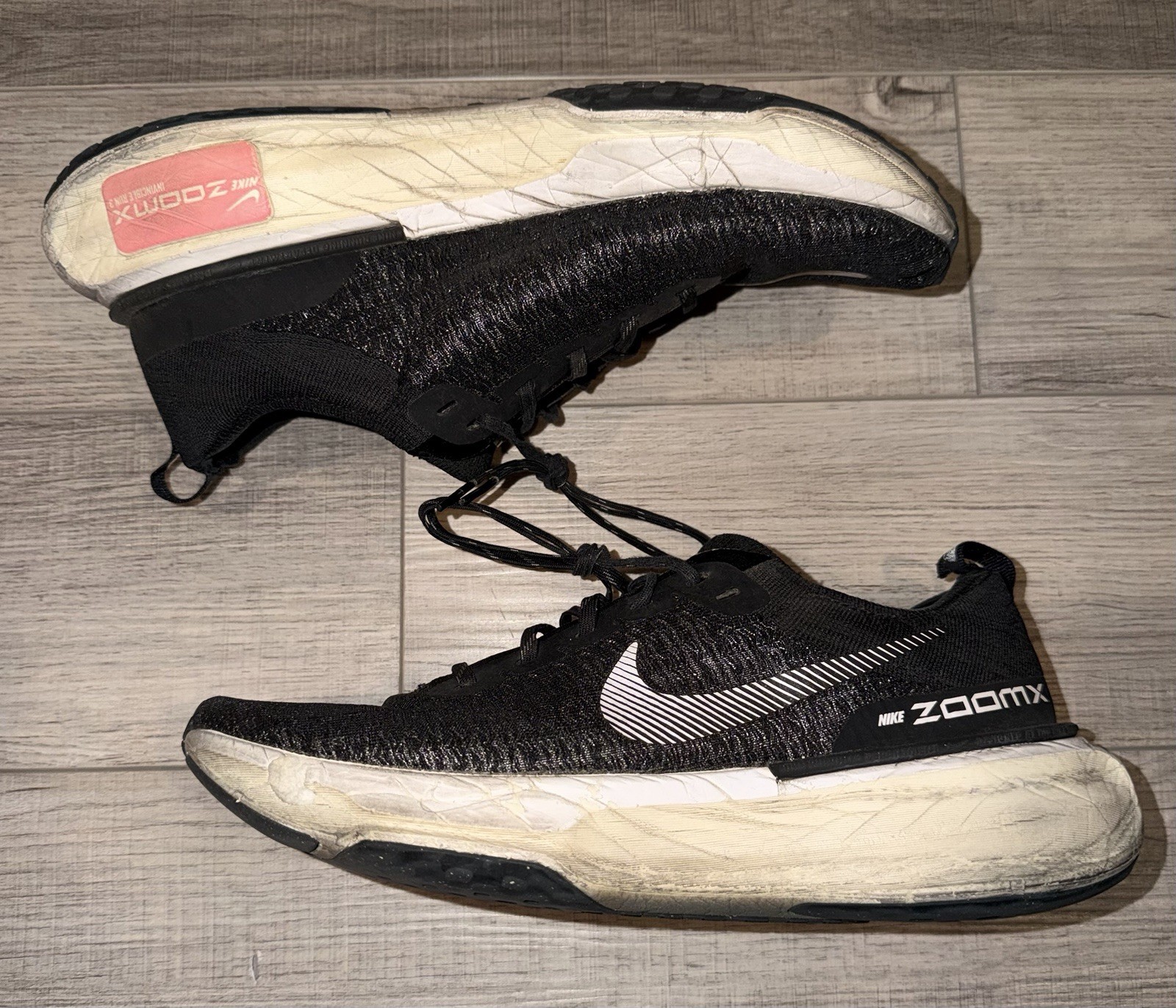 nike zoomx invincible run flyknit 3 black white size 11.5 zoom x running walking nike zoomx invincible run flyknit 3 black white size 11.5 zoom x running walking