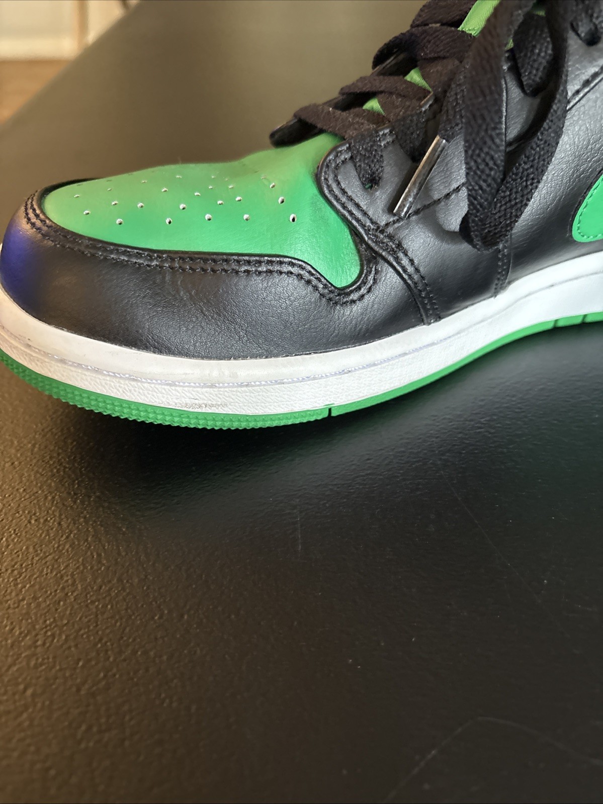 size 10 nike air jordan 1 low alternate bred toe green and black size 10 nike air jordan 1 low alternate bred toe green and black