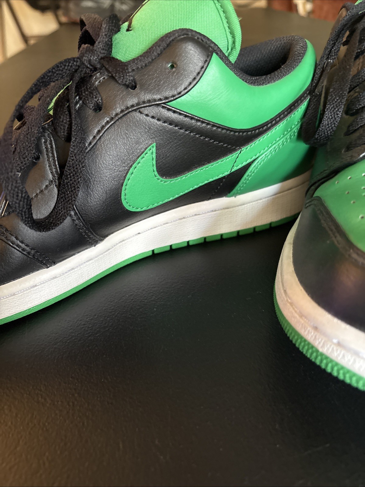 size 10 nike air jordan 1 low alternate bred toe green and black size 10 nike air jordan 1 low alternate bred toe green and black
