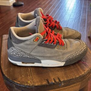 size 10.5 jordan 3 retro mid cool grey