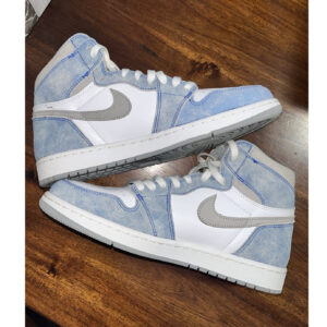 nike air jordan 1 retro high og hyper royal 555088 402 men's high top sneaker