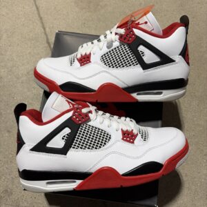 size 11 us jordan 4 retro fire red ds ships today