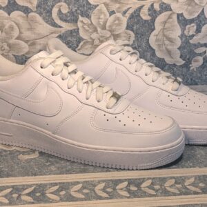 nike air force one '07 triple white size 12 cw2288 111