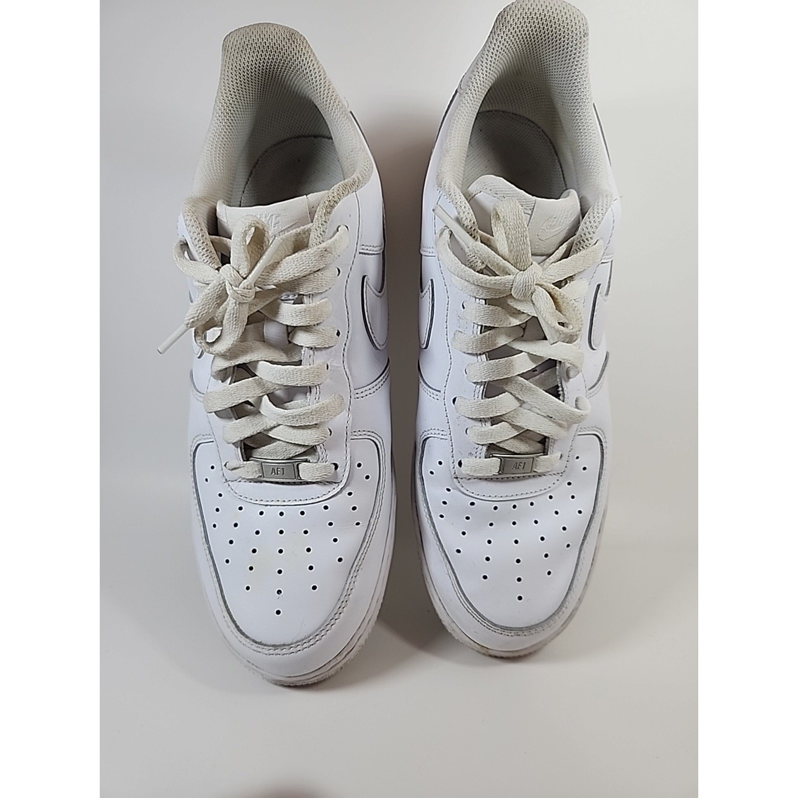 nike mens air force 1 07 cw2288 111 white casual shoes sneakers size 11 w/box nike mens air force 1 07 cw2288 111 white casual shoes sneakers size 11 w/box