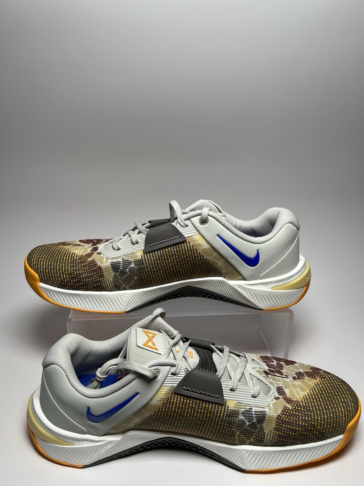 nike metcon 10 amp light bone cave stone gym training shoes hq2615 001 size 13 nike metcon 10 amp light bone cave stone gym training shoes hq2615 001 size 13