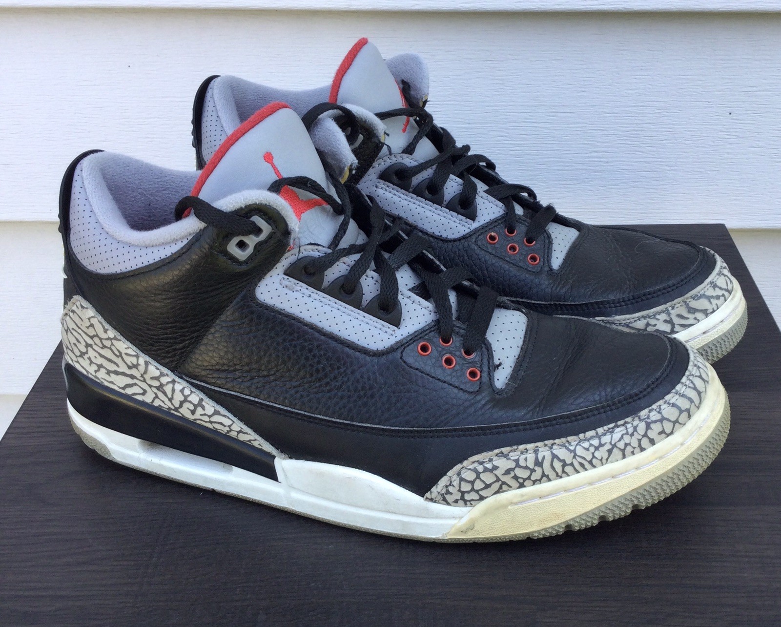 nike air jordan 3 retro black cement og 2017 854262 001 men’s size 11 nike air jordan 3 retro black cement og 2017 854262 001 men’s size 11